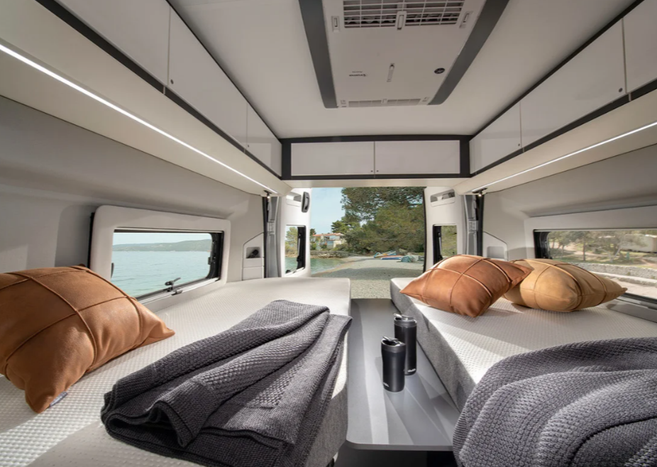 Оренда та продаж автокемперів