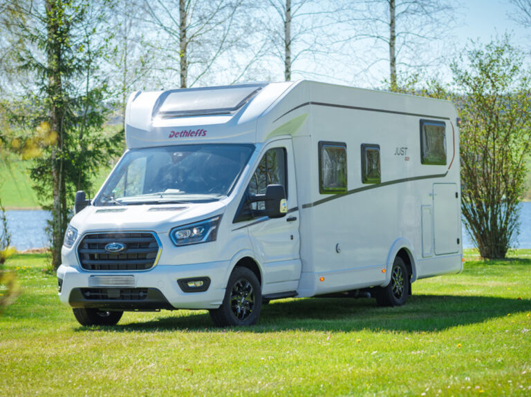 Dethleffs T7055 DBL semi-integrated camper for sale | Motorhomes 365